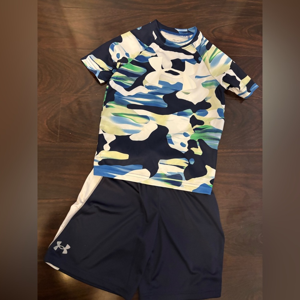 Under Armour YXS/7 outfit